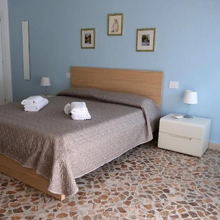 Sole & Luna Guest House Μπάρι Εξωτερικό φωτογραφία
